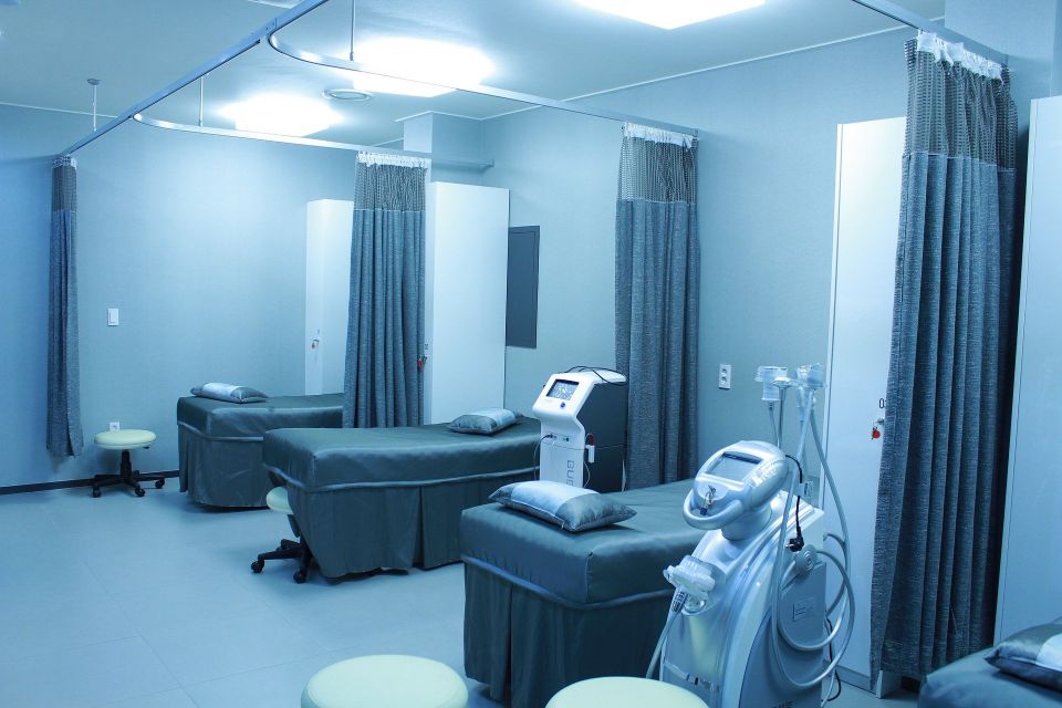 Szpital tymczasowy w Szczecinie wypełnia się pacjentami z Covid-19